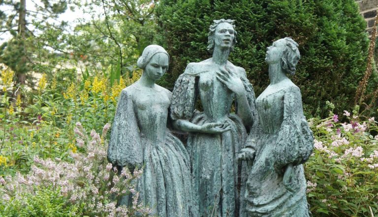 Bronte Parsonage Museum statue of the Bronte Sisters