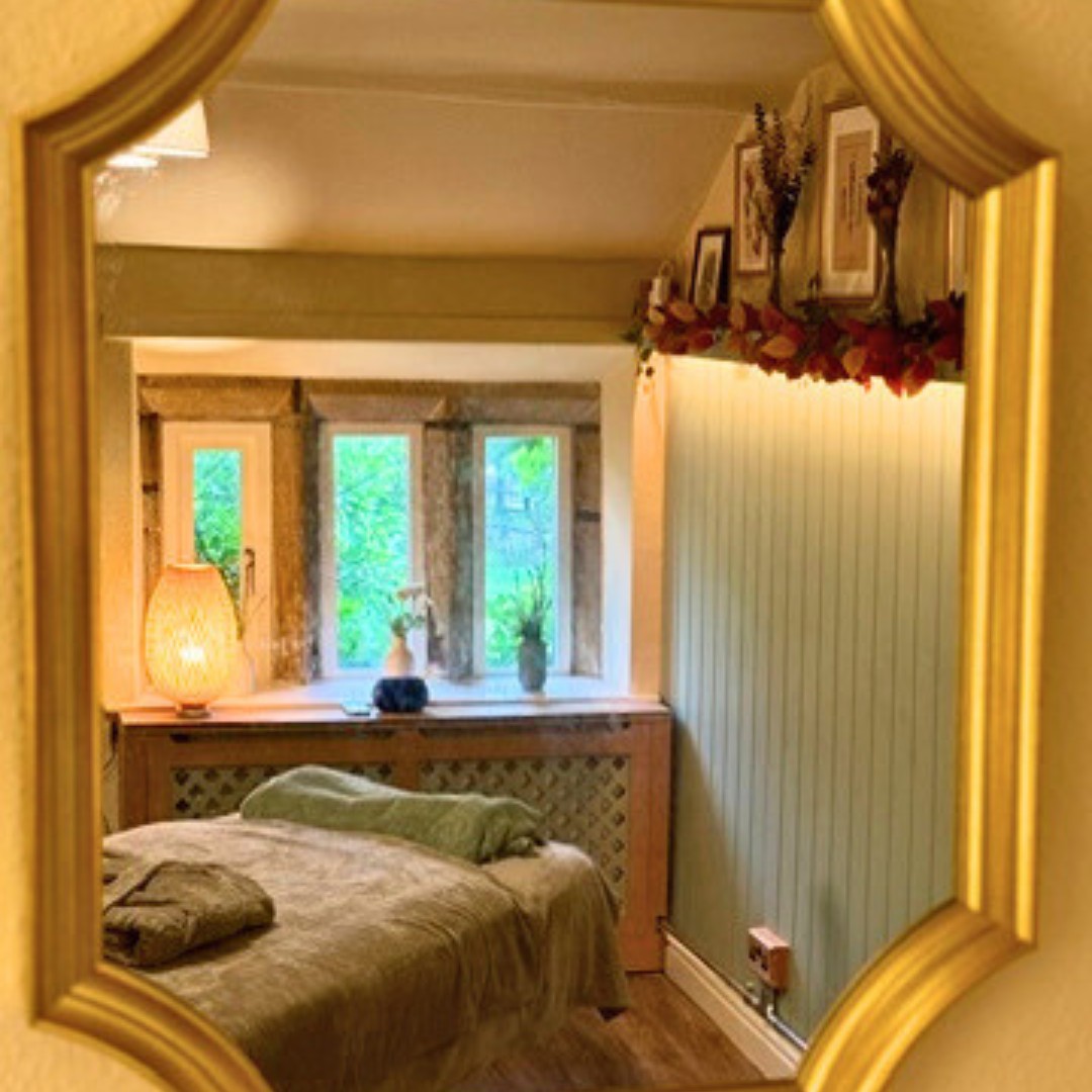 Thyme, the smaller treatment room, the window over the bed
