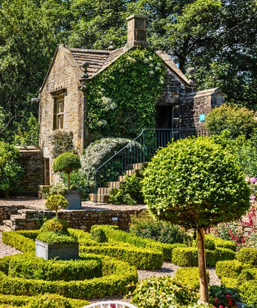 The stone gazebo wedding venue at Holdsworth House