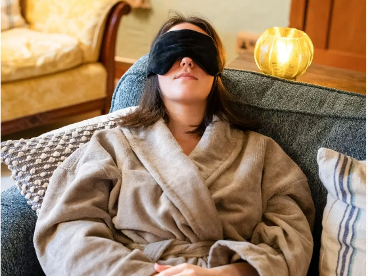 A heated eye mask in the relaxation lounge